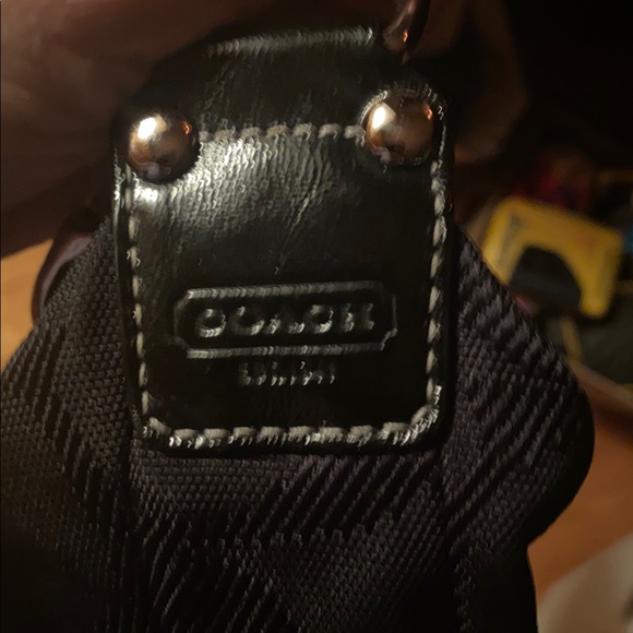Coach Black Shoulder Bag - Picture 8 of 8